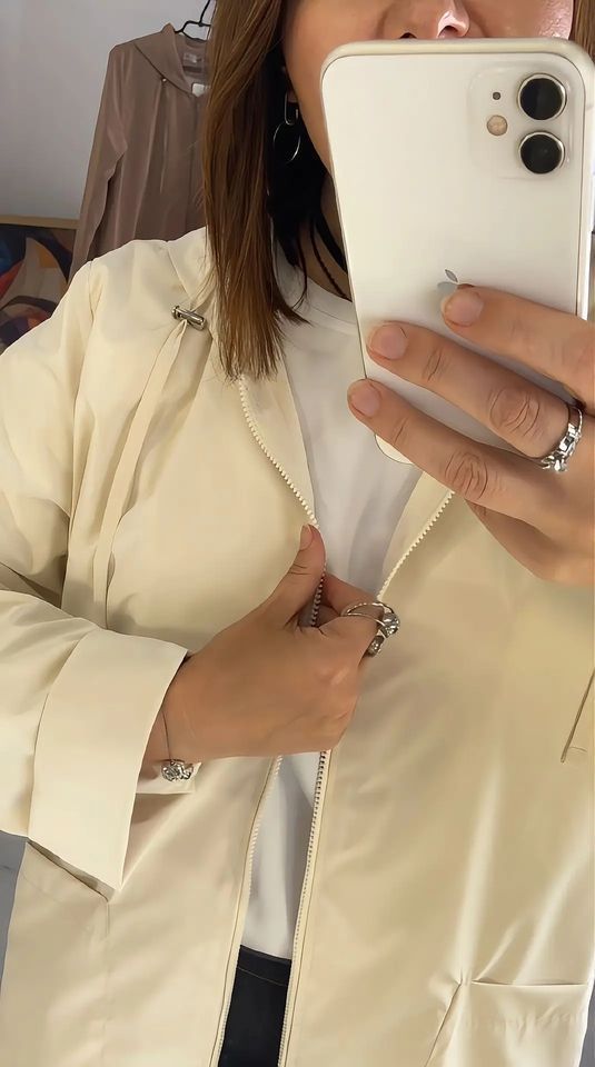 Вітровка Париж молоко, Молоко, 50-52